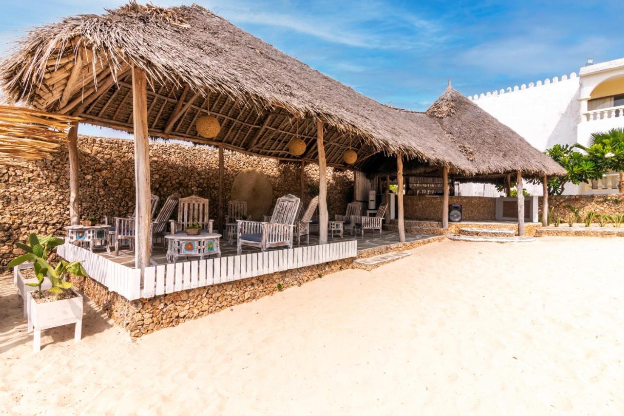 Jumbo Club Watamu 호텔 외부 사진